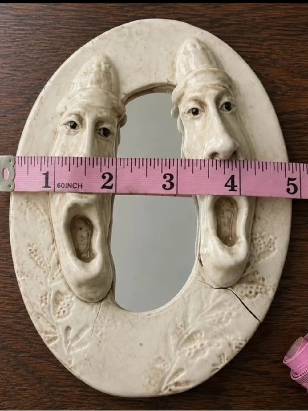 Decorative Cream Ceramic Face Mirror - Unique Wall Decor